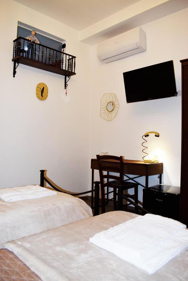Appartement Neapolis Pie Extérieur photo